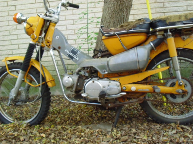 Honda trail 90 motorcycyle